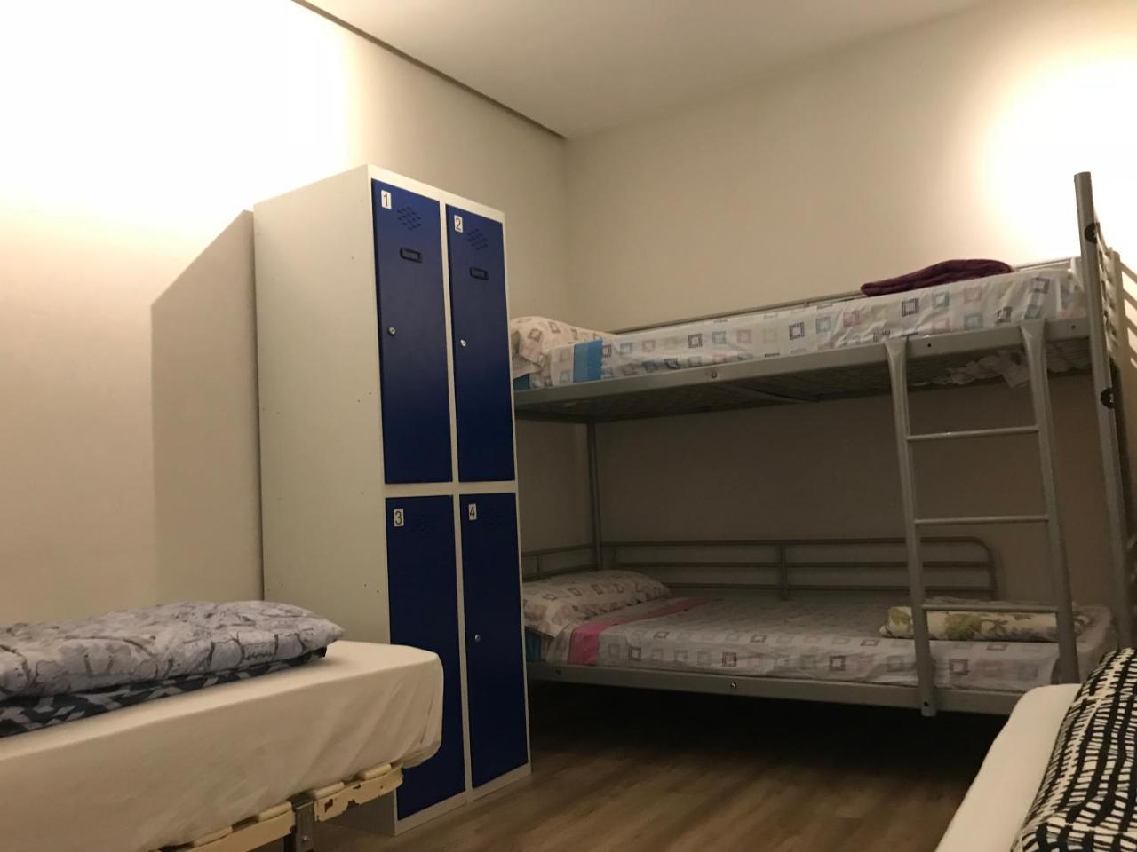 Pension Uzturre San Sebastián Esterno foto