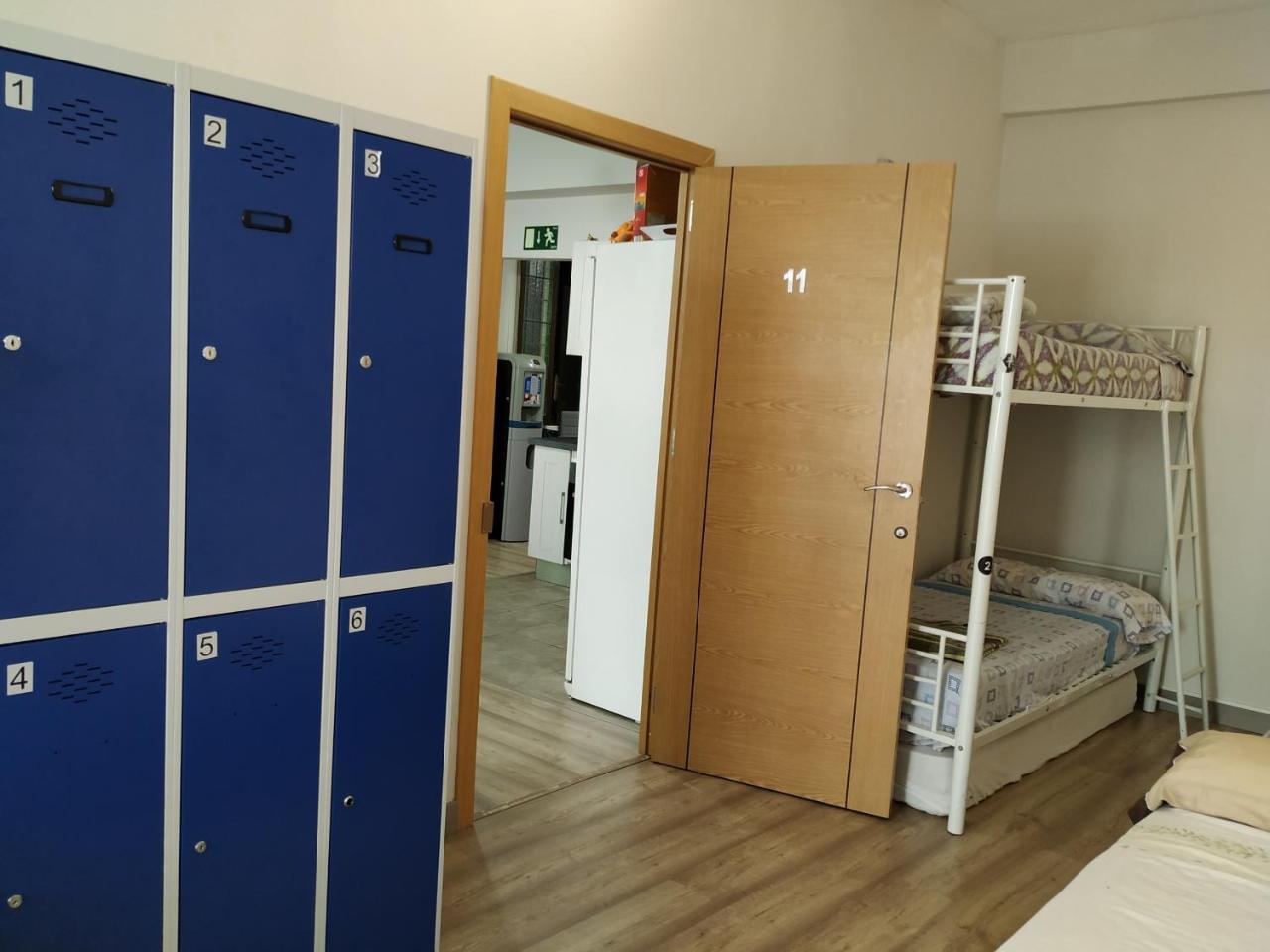 Pension Uzturre San Sebastián Esterno foto